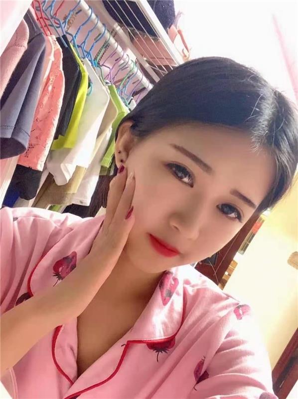 年前尝试19岁小嫩妹